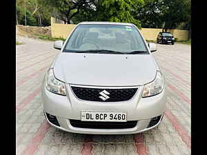 Second Hand मारुति सुज़ुकी sx4 zxi एमटी BS-IV in दिल्ली