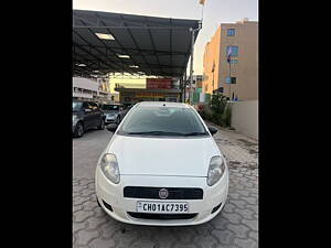 Second Hand Fiat Punto Emotion 1.4 in Mohali