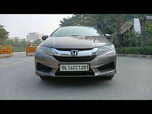 Second Hand Honda City V in Delhi