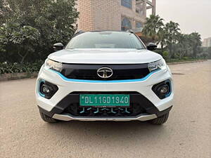 Second Hand Tata Nexon EV XZ Plus LUX in Delhi