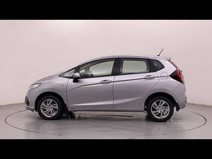 Second Hand Honda Jazz V CVT Petrol in Lucknow