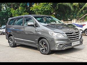 Second Hand Toyota Innova 2.5 G4 8 STR in Mumbai