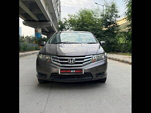 Second Hand Honda City 1.5 V MT in Noida