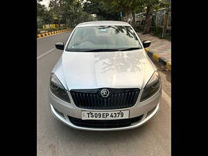 Second Hand Skoda Rapid 1.5 TDI CR Elegance Plus AT in Hyderabad