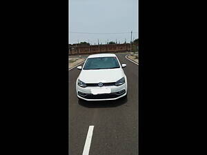 Second Hand Volkswagen Polo Highline Plus 1.0 (P) 16 Alloy in Gulbarga