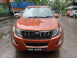 Second Hand மஹிந்திரா  xuv500 w10 in தானே