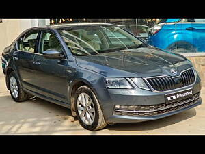 Second Hand Skoda Octavia 1.8 TSI L&K in Bangalore