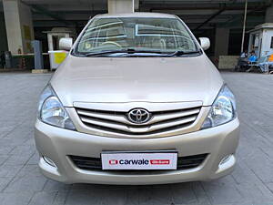 Second Hand Toyota Innova 2.5 G 7 STR BS-IV in Mumbai
