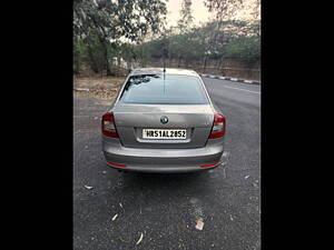 Second Hand Skoda Laura Ambition 1.8 TSI in Delhi