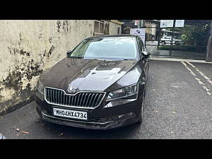 Second Hand Skoda Superb L&K TSI AT in Mumbai