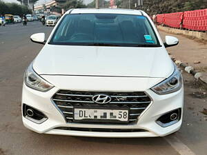 Second Hand Hyundai Verna 1.6 VTVT SX (O) in Delhi