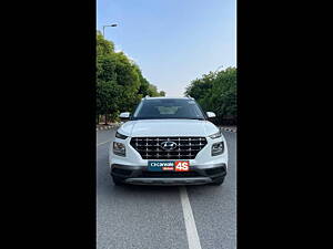 Second Hand Hyundai Venue S 1.0 Turbo DCT in Delhi