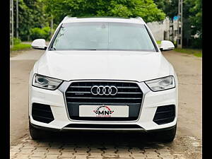 Second Hand Audi Q3 35 TDI Premium + Sunroof in Ahmedabad