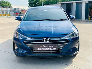 Second Hand Hyundai Elantra 2.0 SX (O) AT in Chennai