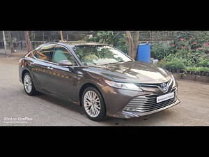 Second Hand Toyota Camry Hybrid in Mumbai