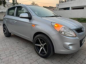 Second Hand Hyundai i20 Magna (O) 1.4 CRDI in Jalandhar