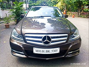 Second Hand Mercedes-Benz C-Class C 200 Avantgarde in Mumbai