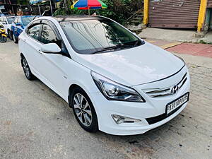 Second Hand Hyundai Verna 1.6 CRDI SX in Guwahati