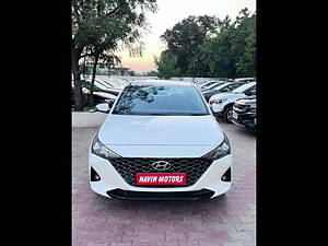 Second Hand Hyundai Verna S Plus 1.5 CRDi in Ahmedabad