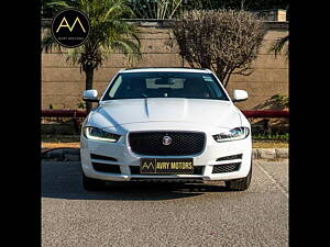 Second Hand Jaguar XE Portfolio in Delhi