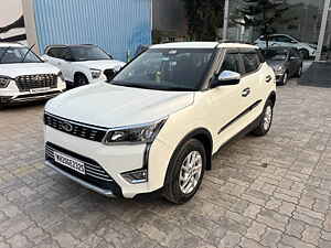 Second Hand மஹிந்திரா  xuv300 w8 1.2 பெட்ரோல் [2019] in அவுரங்காபாத்