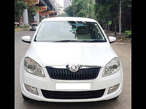 Second Hand Skoda Rapid 1.6 MPI Style Plus AT in Mumbai