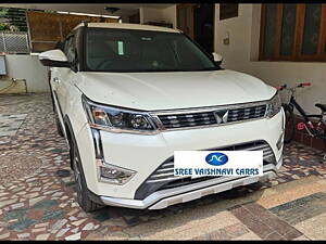 Second Hand Mahindra XUV300 W8 (O) 1.5 Diesel AMT in Coimbatore