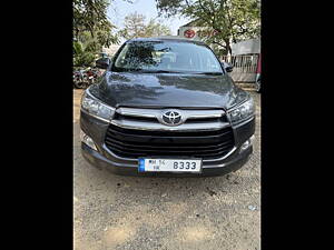 Second Hand Toyota Innova Crysta 2.4 G 8 STR [2016-2017] in Pune