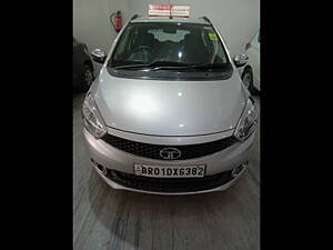 Second Hand Tata Tiago Revotron XZ in Gopalganj