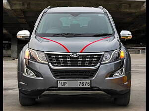 Second Hand Mahindra XUV500 W8 in Lucknow