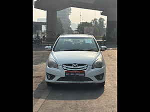 Second Hand हुंडई वरना 1.5 sx crdi in सूरत