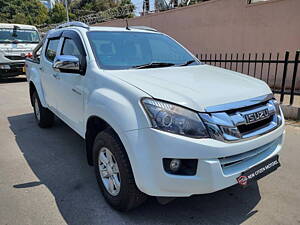 Second Hand Isuzu D-Max V-Cross 4x4 in Bangalore