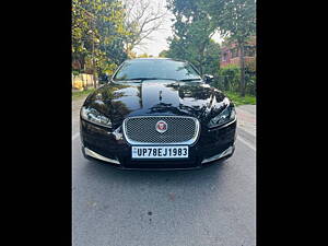 Second Hand Jaguar XF 2.2 Diesel in Lucknow