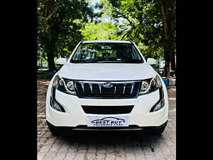 Second Hand மஹிந்திரா  xuv500 w10 in கொல்கத்தா