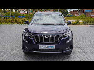 Second Hand Mahindra XUV700 AX 7 Petrol AT 7 STR [2021] in Kochi