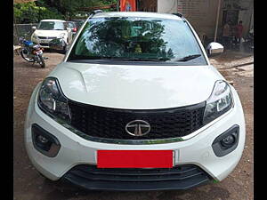 Second Hand Tata Nexon XM in Pune