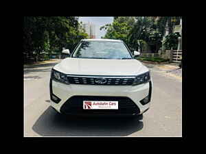 Second Hand మహీంద్రా XUV300	 w6 1.2 పెట్రోల్ ఎఎంటి [2021] in బెంగళూరు