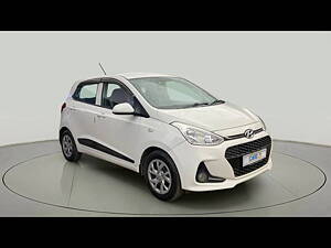 Second Hand Hyundai Grand i10 Magna 1.2 Kappa VTVT in Delhi