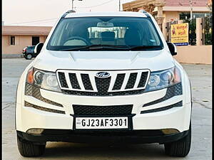 Second Hand Mahindra XUV500 W8 in Vadodara