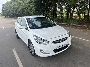 Second Hand Hyundai Verna Fluidic 1.6 CRDi SX in Hyderabad