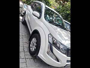 Second Hand महिंद्रा XUV500 w10 1.99 in पटना