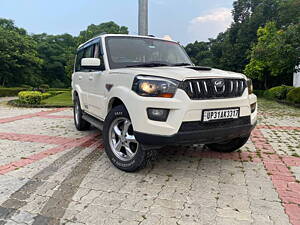 Second Hand Mahindra Scorpio S10 in Lucknow