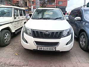 Second Hand महिंद्रा XUV500 w10 एडब्ल्यूडी in पटना