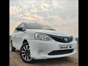 Second Hand Toyota Etios Liva V in Nagpur