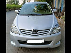 Second Hand Toyota Innova 2.5 G4 8 STR in Mumbai