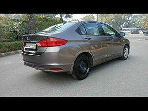 Second Hand Honda City SV in Delhi