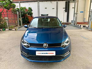 Second Hand Volkswagen Polo Comfortline 1.2L (P) in Delhi