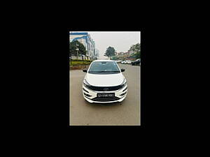 Second Hand Tata Tiago Revotron XZA Plus in Delhi