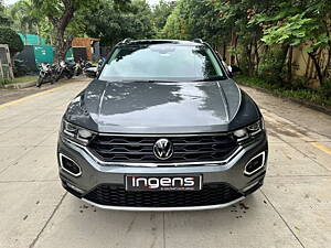 Second Hand Volkswagen T-Roc 1.5 TSI in Hyderabad