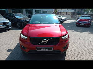 Second Hand Volvo XC40 T4 R-Design in Mumbai